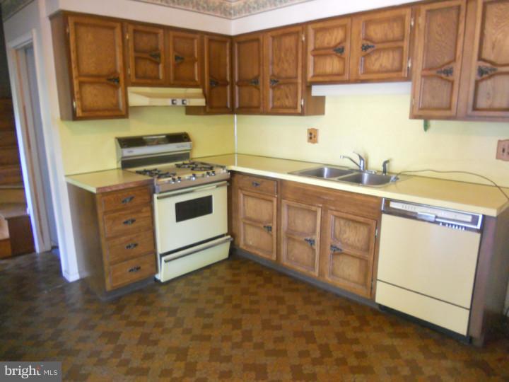 520 Amherst Road Audubon, NJ 08106 - Photo 7 of 11 Gallery Image 7