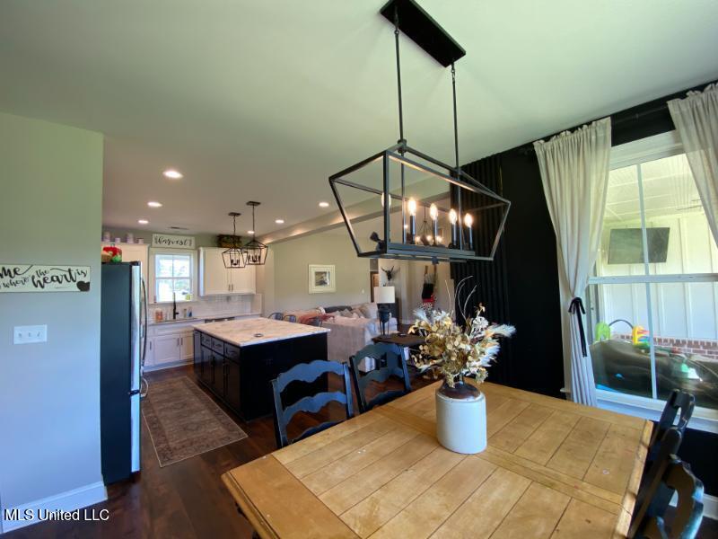 68 Belle Meade Road Holly Springs, MS 38635 - Photo 9 of 25 10 Dining
