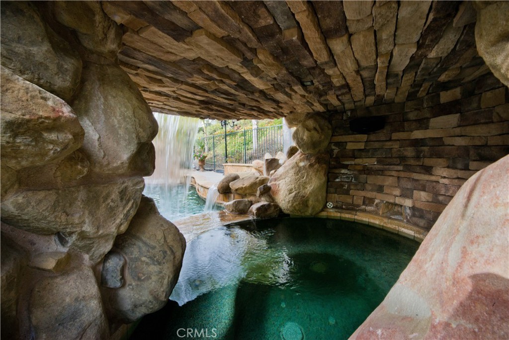 26231 Beecher Lane Stevenson Ranch, CA 91381 - Photo 6 of 28