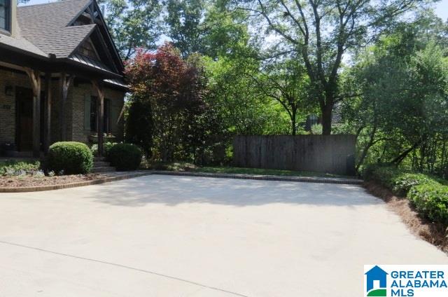 114 Stratford Road Birmingham, AL 35209 - Photo 3 of 50