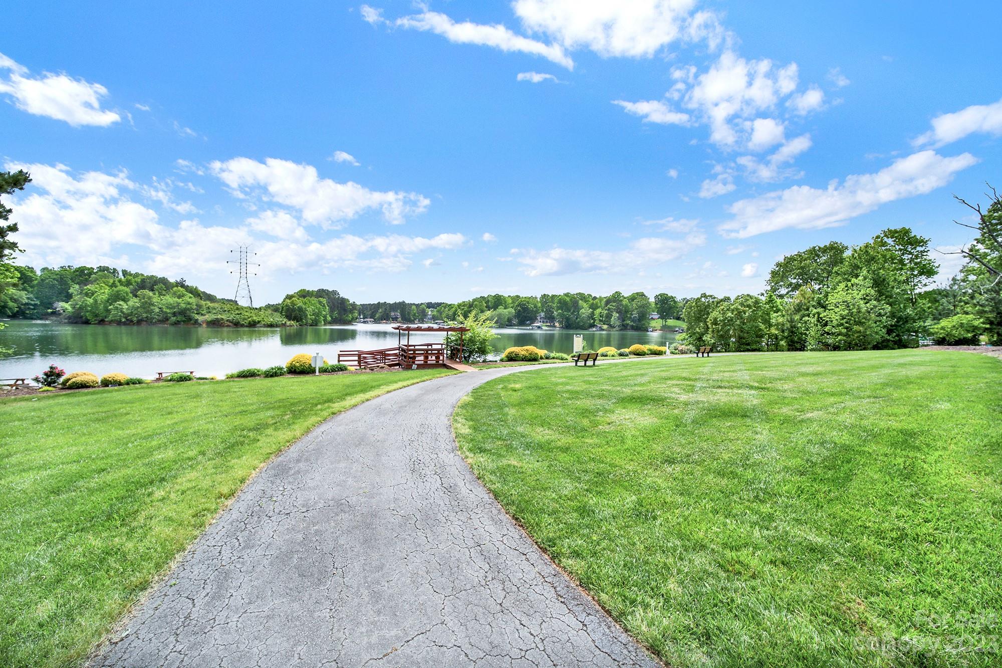 7082 Pine Ridge Drive Denver, NC 28037 - Photo 26 of 33 Gallery Image 26