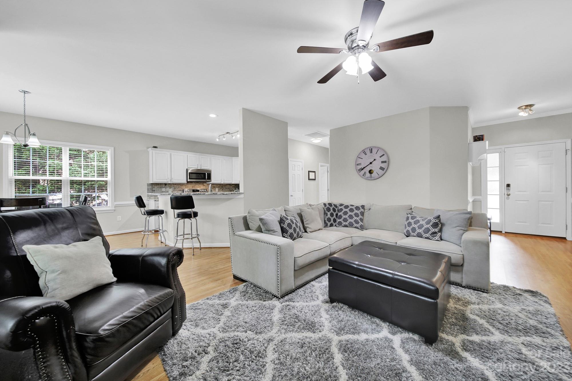 7082 Pine Ridge Drive Denver, NC 28037 - Photo 3 of 33 Gallery Image 3