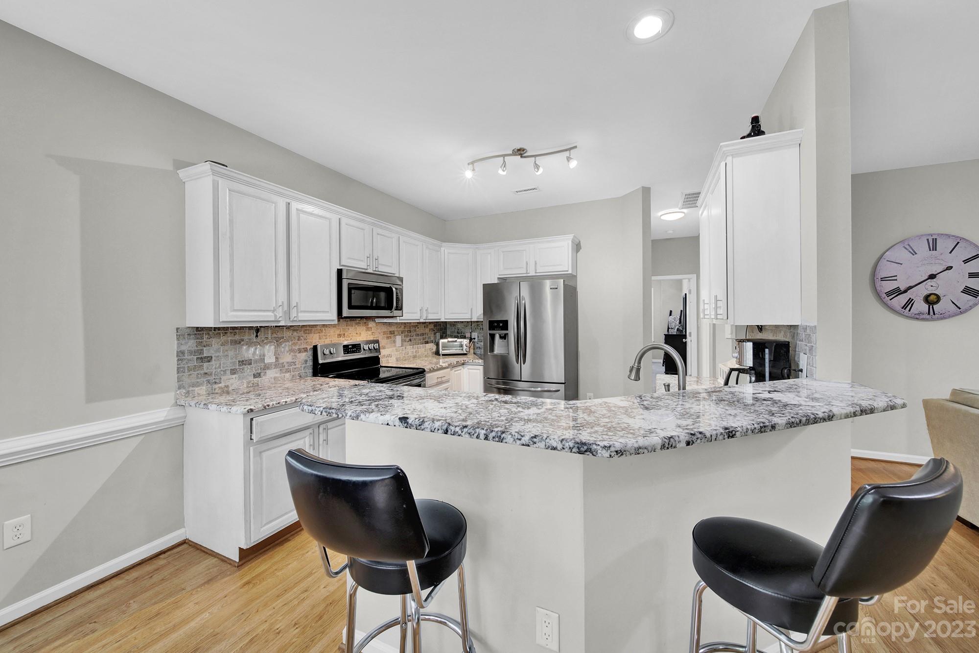 7082 Pine Ridge Drive Denver, NC 28037 - Photo 4 of 33 Gallery Image 4