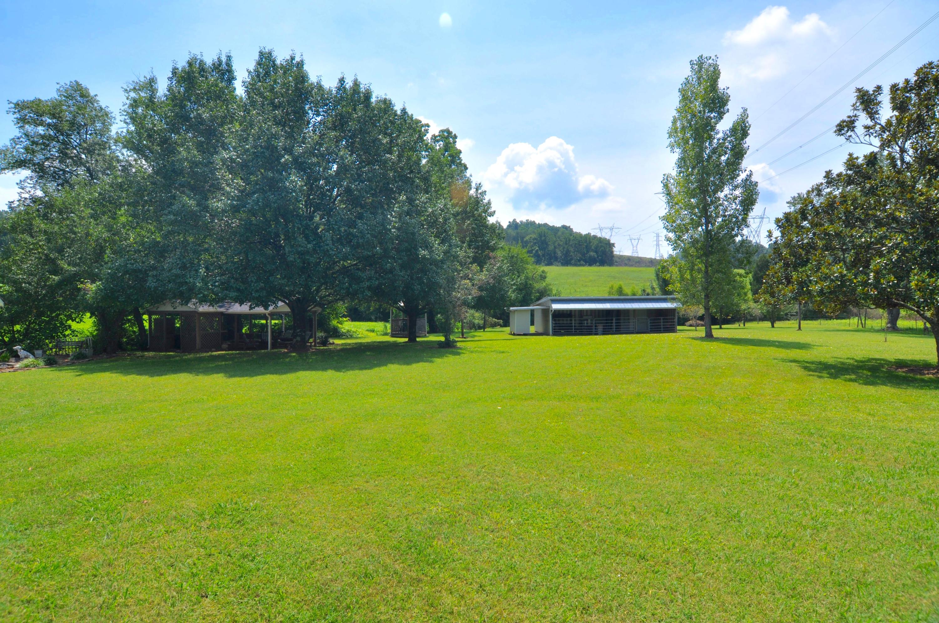 2839 Mentor Road Louisville, TN 37777 - Photo 5 of 40 934848 Mentor (2)