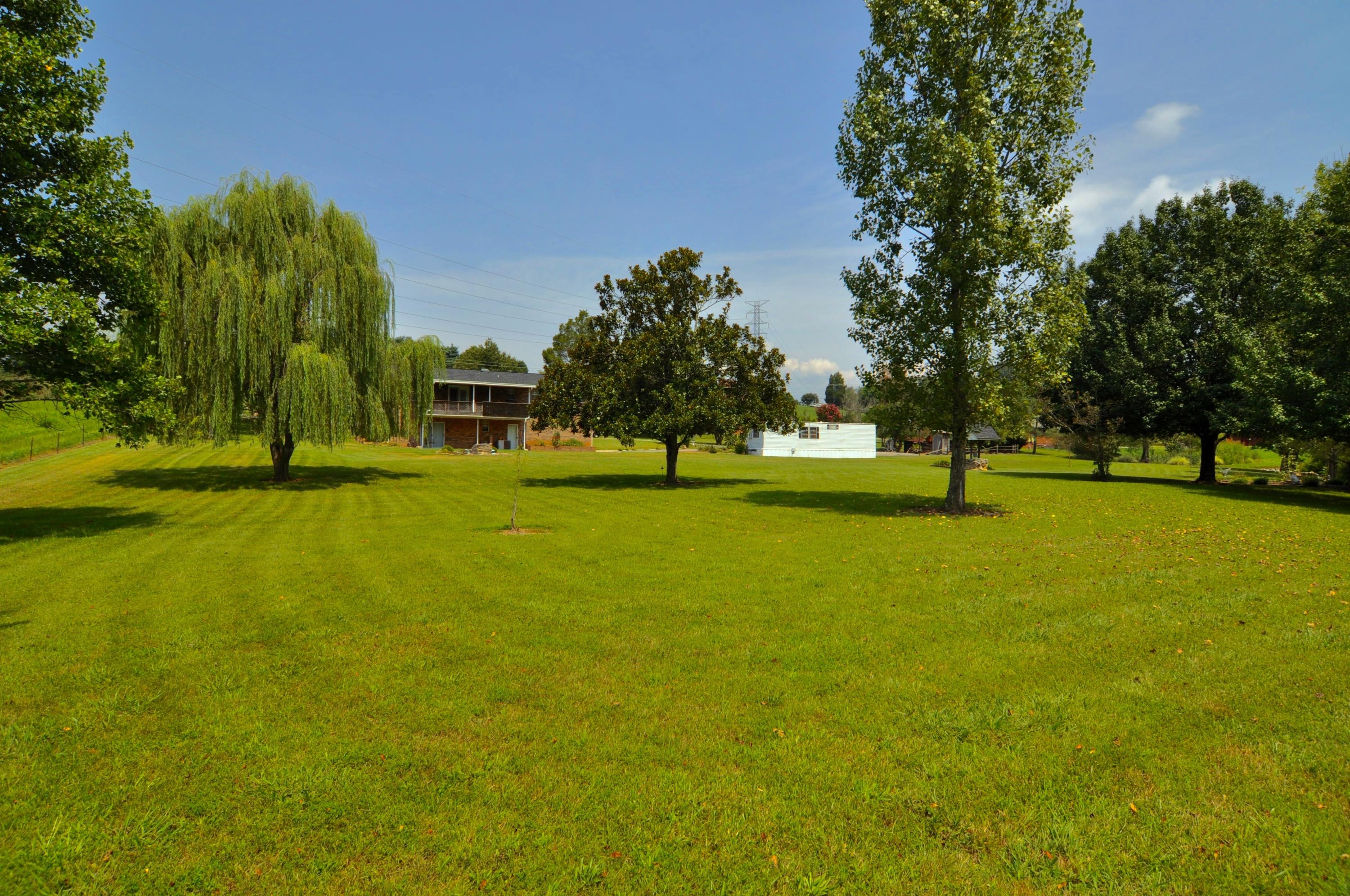 2839 Mentor Road Louisville, TN 37777 - Photo 8 of 40 934848 Mentor (5)