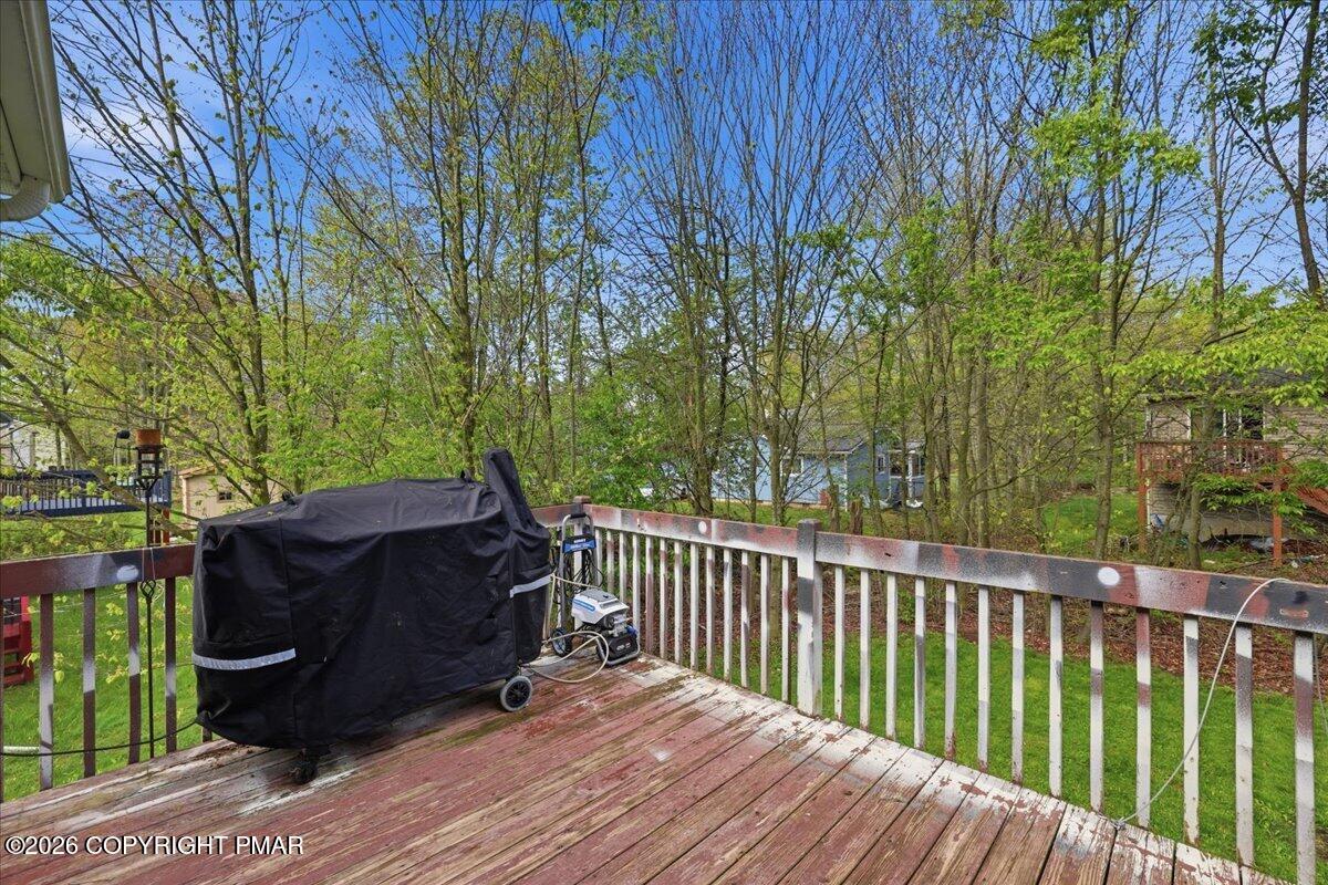2108 Freedom Way Pocono Summit, PA 18346 - Photo 78 of 92 079-080_847A4090
