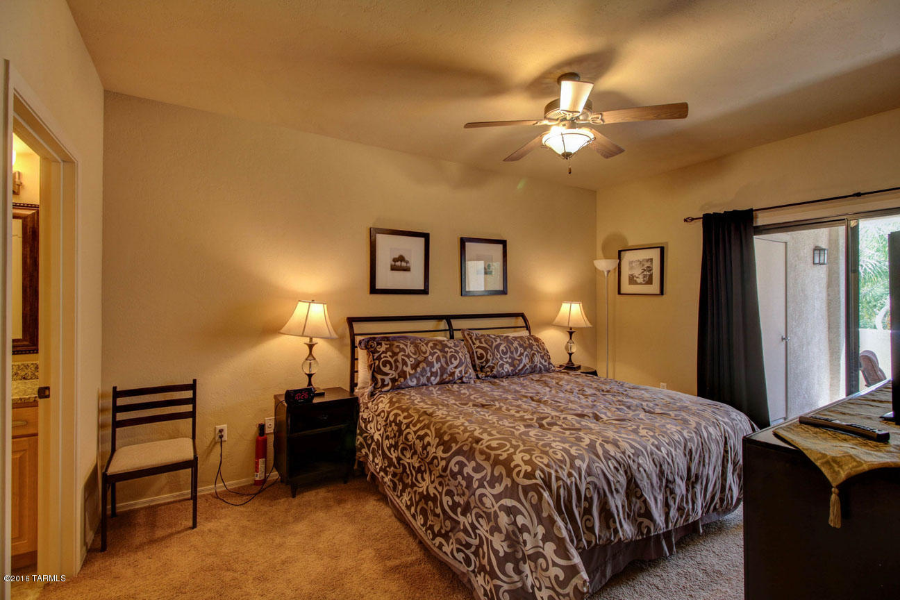 2550 East River Road, Unit 3202 Tucson, AZ 85718 - Photo 8 of 13