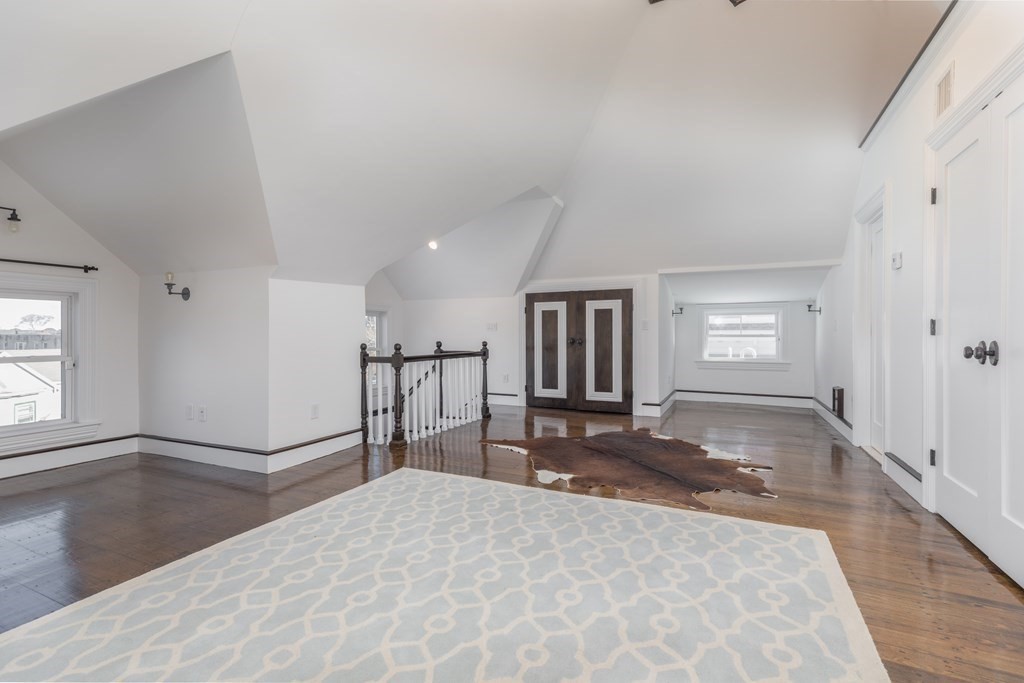 27 Howland Street, Unit PH2 Boston, MA 02121 - Photo 13 of 24