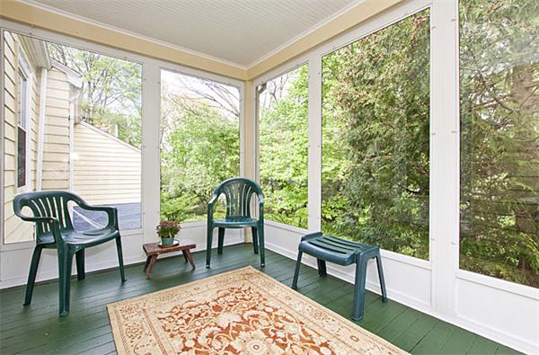 45 Rochester Road Newton, MA 02458 - Photo 5 of 25
