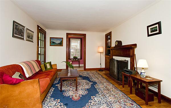 45 Rochester Road Newton, MA 02458 - Photo 6 of 25