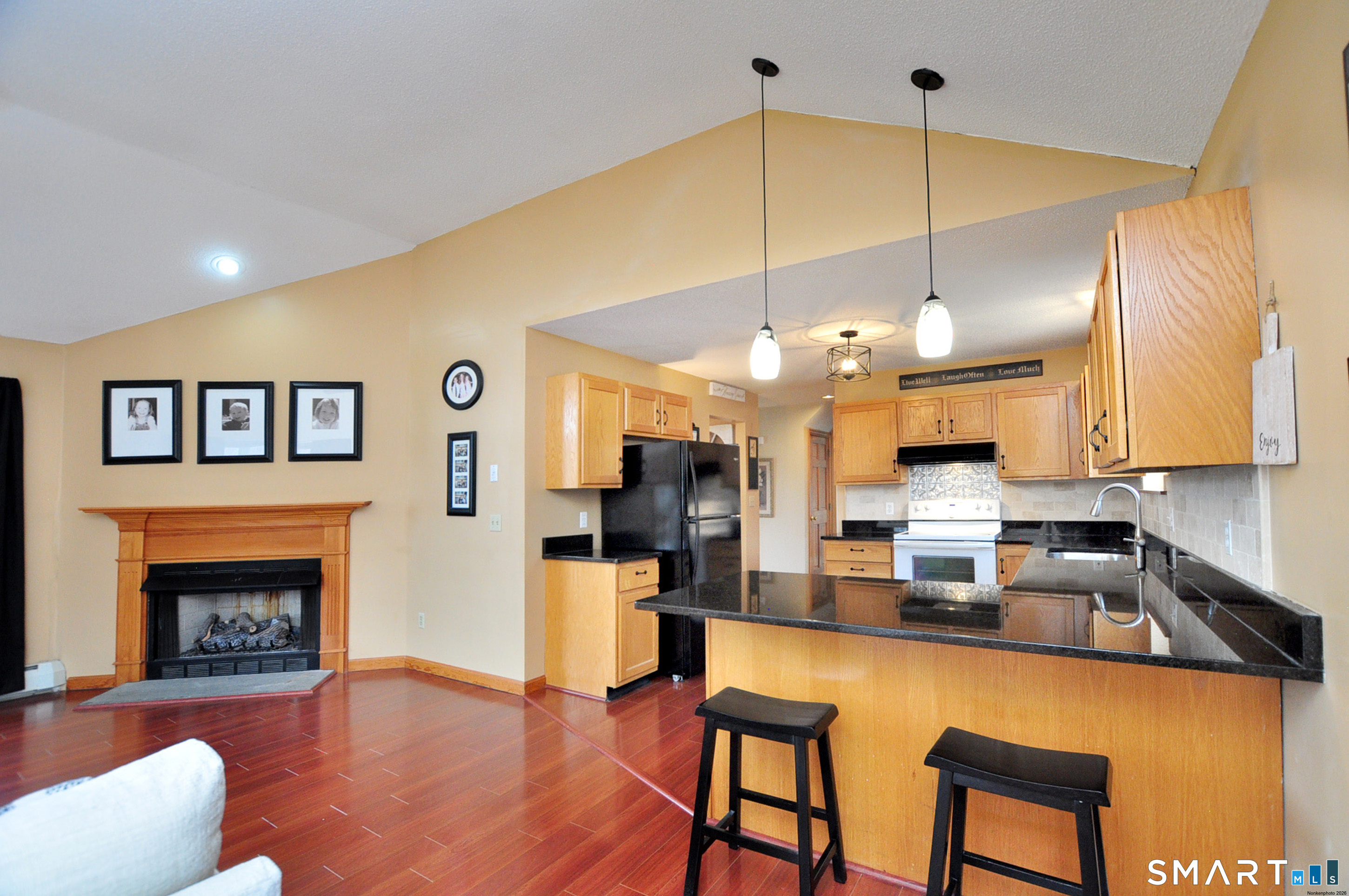 19 Washington Ridge Road East Granby, CT 06026 - Photo 12 of 36