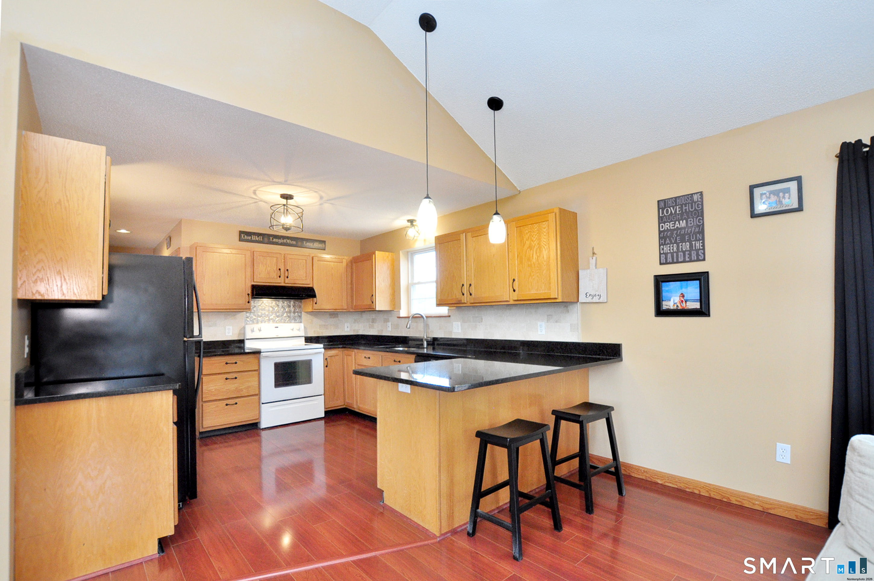 19 Washington Ridge Road East Granby, CT 06026 - Photo 15 of 36