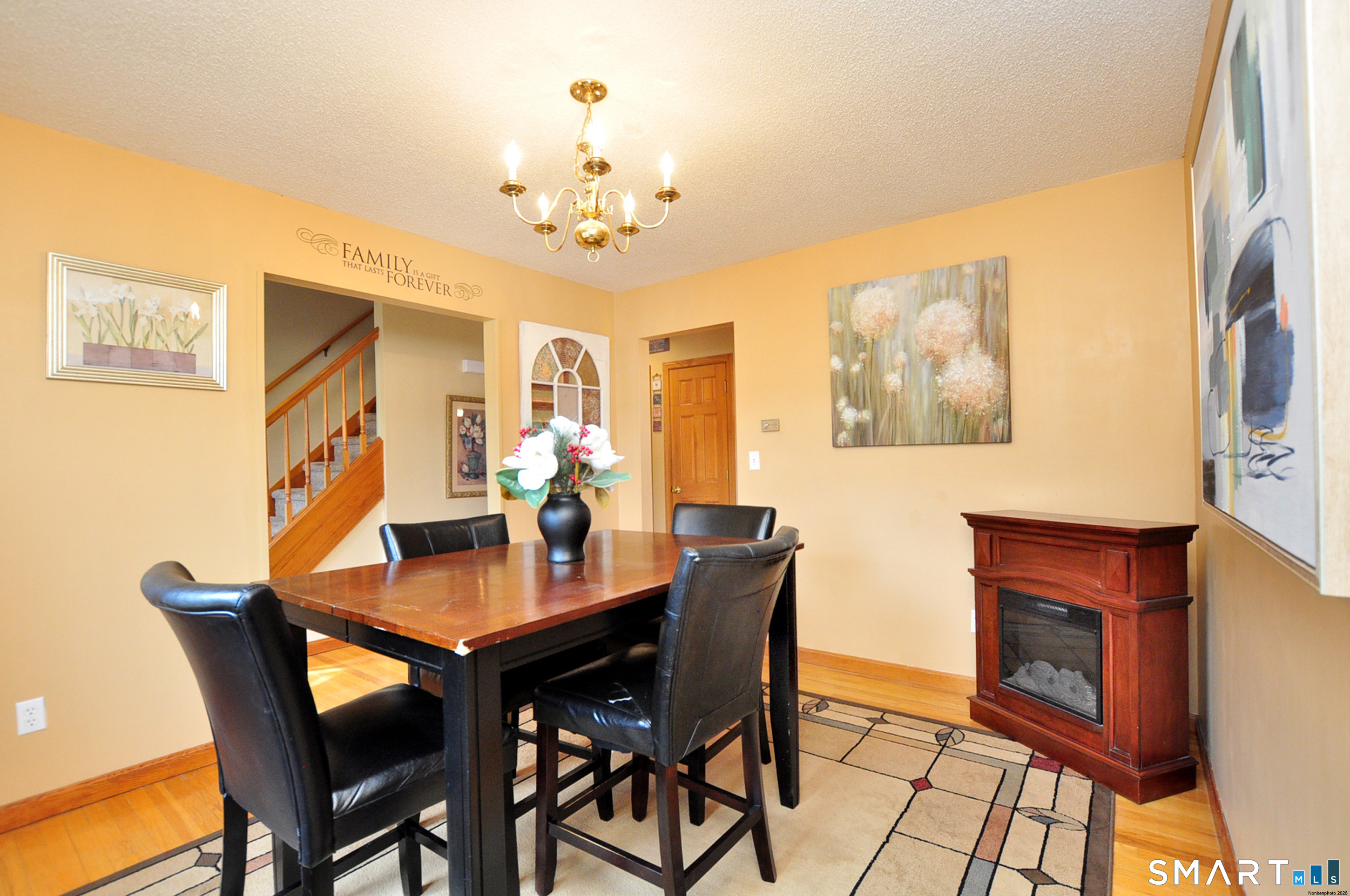 19 Washington Ridge Road East Granby, CT 06026 - Photo 6 of 36