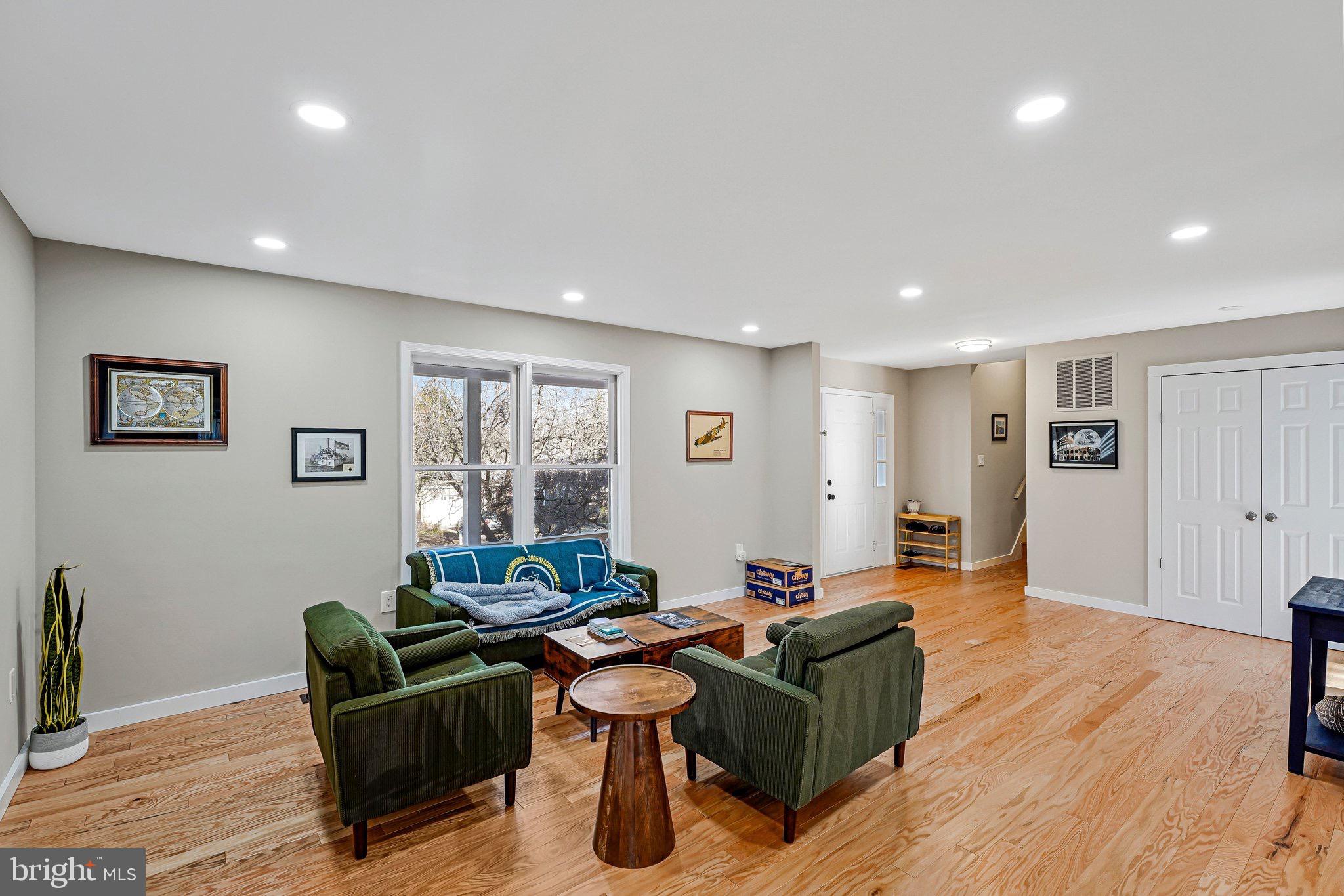 9403 Talisman Drive Vienna, VA 22182 - Photo 19 of 35 Living Room View