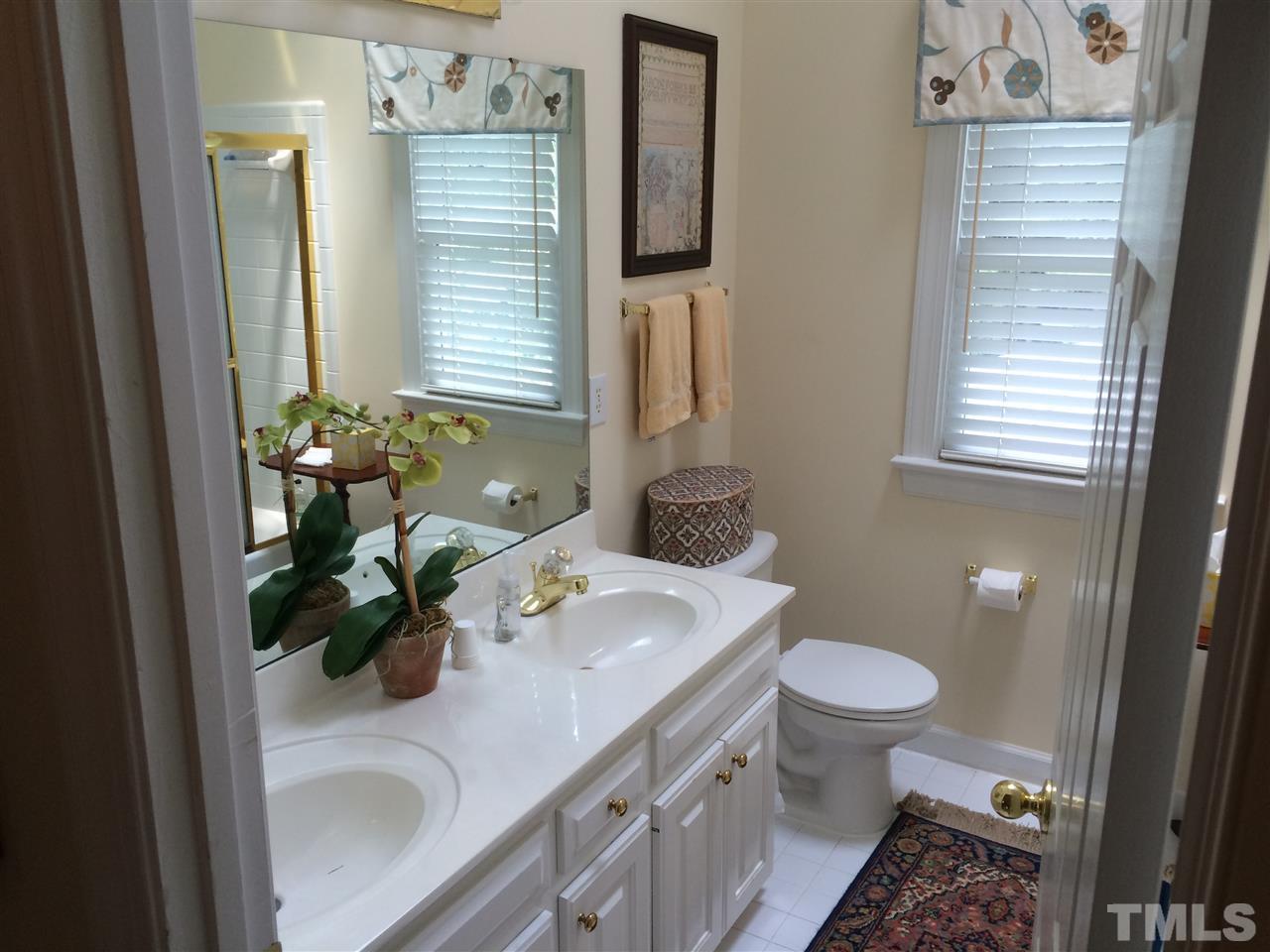 9101 Reedham Oaks Court Raleigh, NC 27615 - Photo 9 of 18 Gallery Image 9