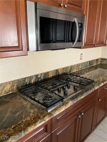 $3,500 | 5584 Hawley Court, Las Vegas, NV 89118