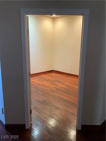 $3,300 | 5584 Hawley Court, Las Vegas, NV 89118