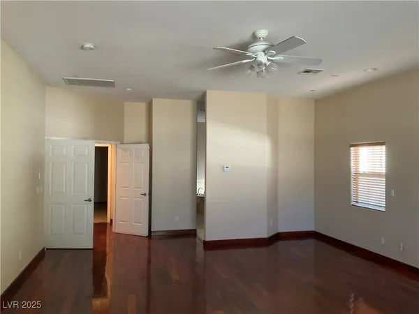 $3,300 | 5584 Hawley Court, Las Vegas, NV 89118