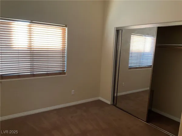 $3,300 | 5584 Hawley Court, Las Vegas, NV 89118