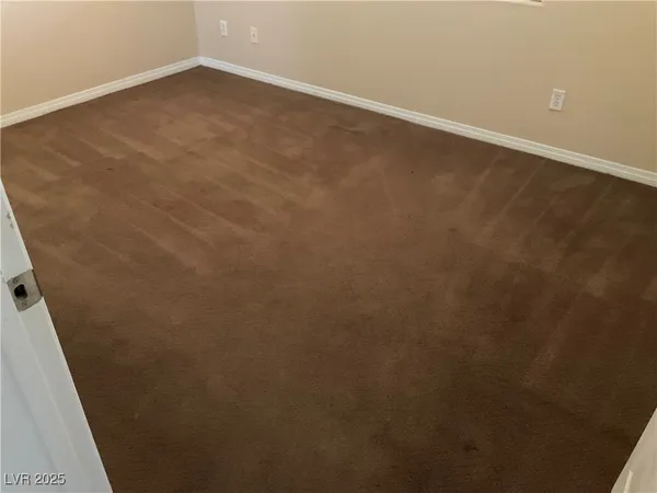 $3,300 | 5584 Hawley Court, Las Vegas, NV 89118