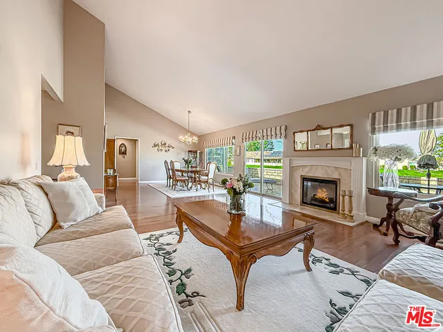 $995,000 | 20151 Village 20, Camarillo, CA 93012