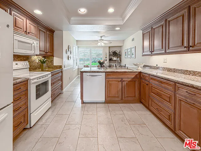 $995,000 | 20151 Village 20, Camarillo, CA 93012