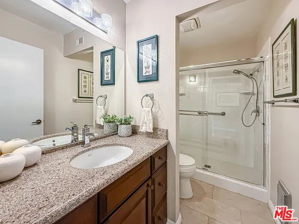 $945,000 | 20151 Village 20, Camarillo, CA 93012