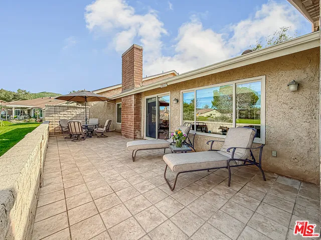 $995,000 | 20151 Village 20, Camarillo, CA 93012