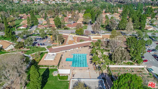 $945,000 | 20151 Village 20, Camarillo, CA 93012