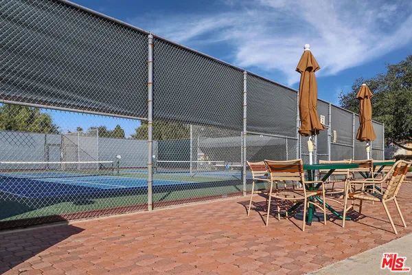 $945,000 | 20151 Village 20, Camarillo, CA 93012