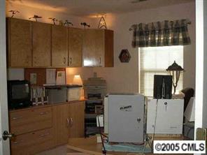 9707 Marshbrooke Road Matthews, NC 28105 - Photo 5 of 8 Gallery Image 5