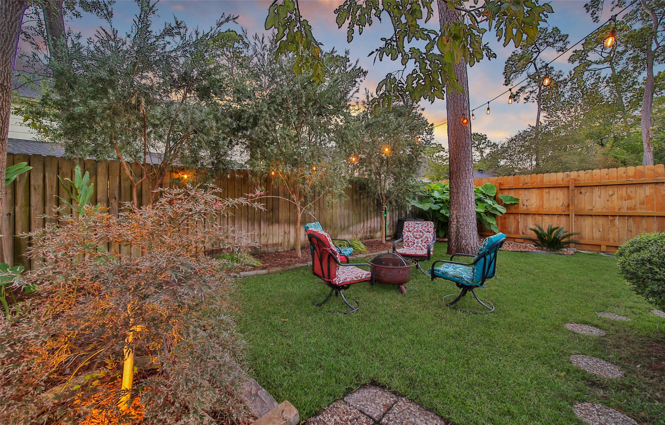 17007 Windrow Drive Spring, TX 77379 - Photo 41 of 46 a backyard of a house with table and chairs
