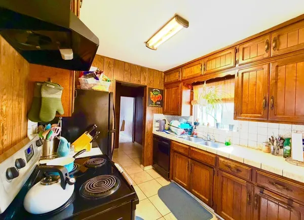 $339,900 | 713 East Laguna Avenue, Laton, CA 93242