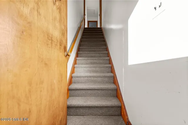 $3,000 | 16 Harold Avenue, Unit B, Greenwich, CT 06830