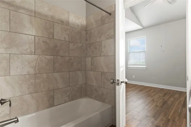 $1,695 | 3067 View Ridge Drive, Unit 12, Spring Branch, TX 78070