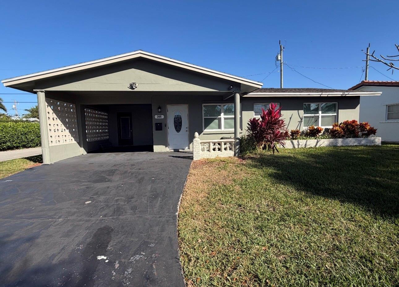 2405 Northwest 54th St