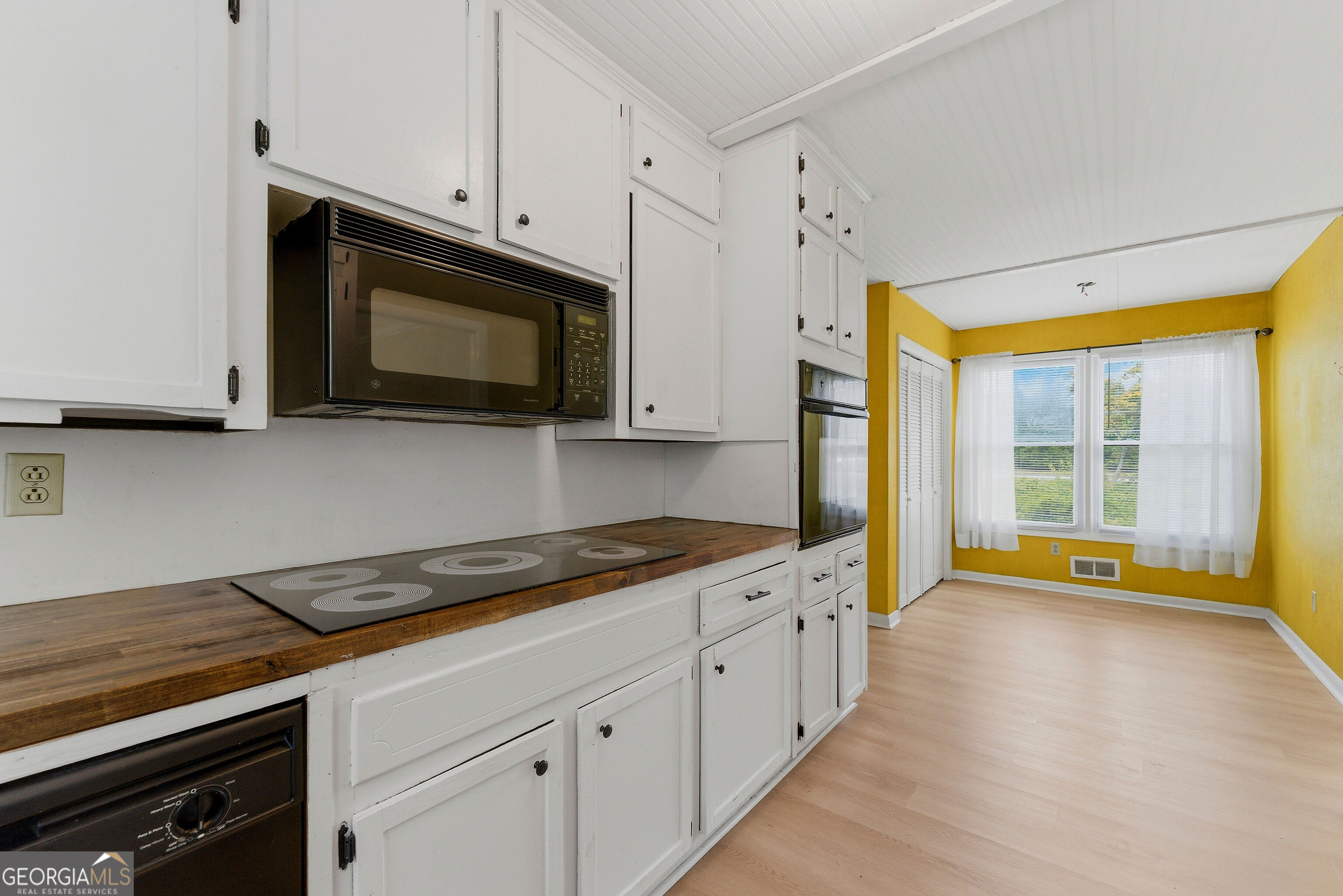 4078 Floyd Road Southwest Austell, GA 30106 - Photo 11 of 36