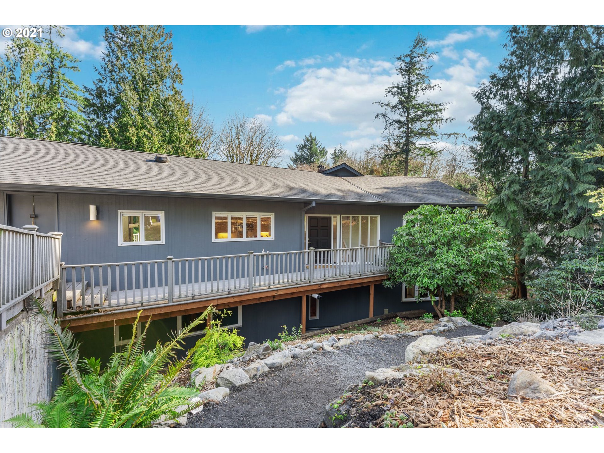 2288 Southwest Humphrey Park Road Portland, OR 97221 - Photo 1 of 32 Gallery Image 1