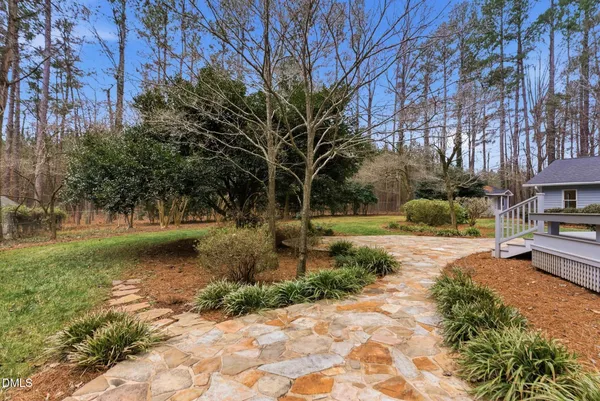 $925,000 | 3201 Fieldview Court, Raleigh, NC 27607