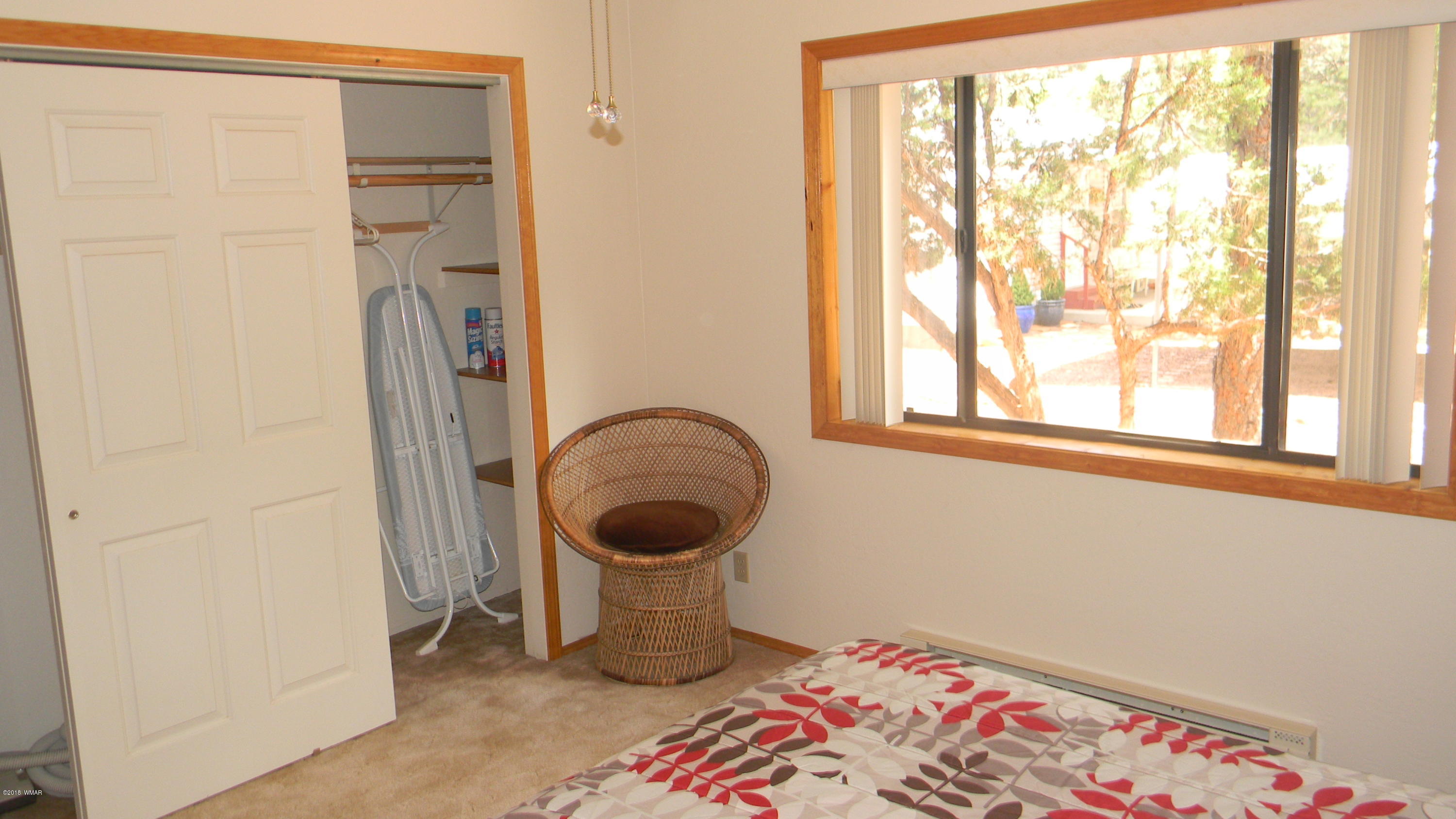 2148 Fishermans Road Overgaard, AZ 85933 - Photo 11 of 27