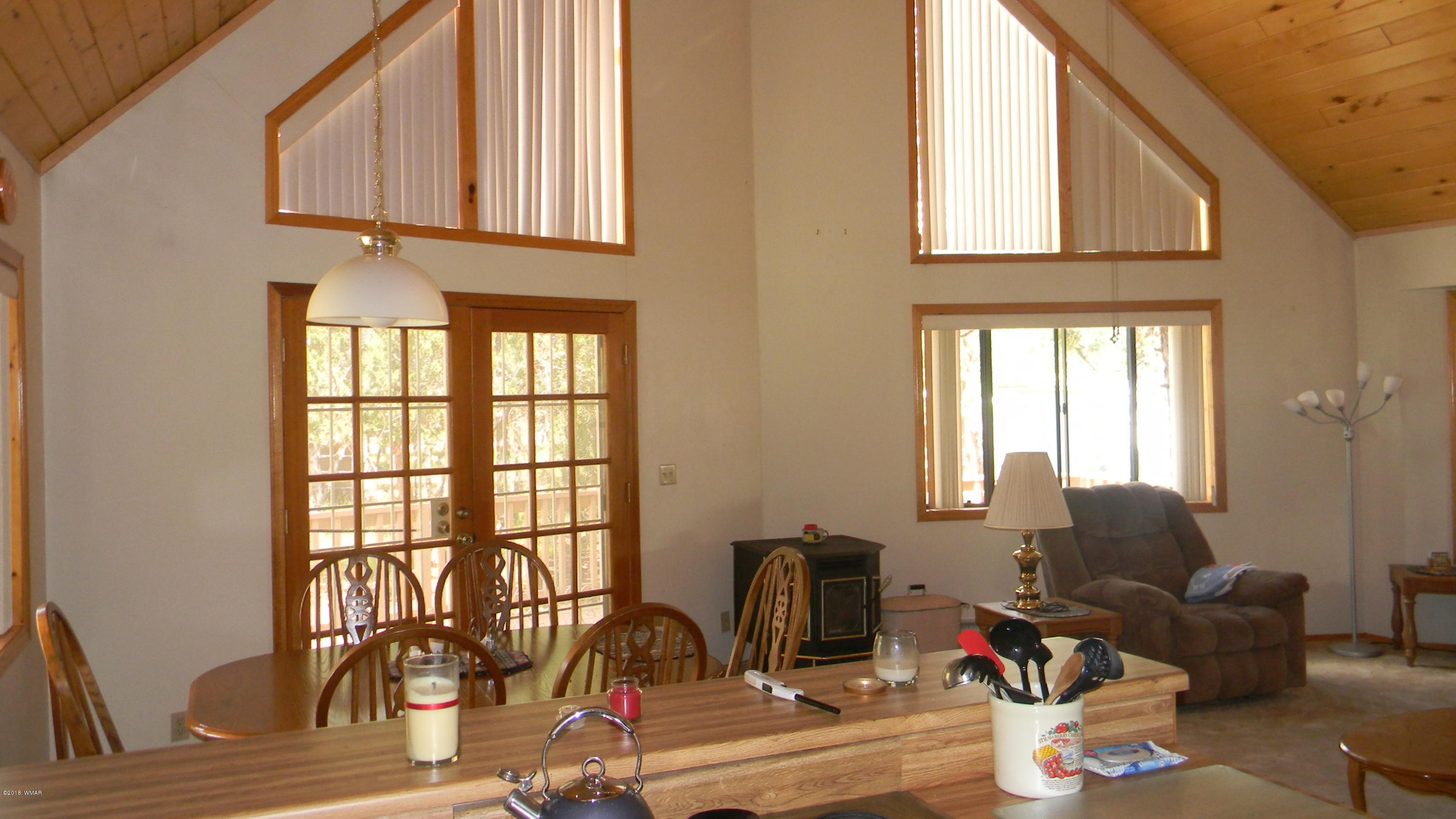 2148 Fishermans Road Overgaard, AZ 85933 - Photo 7 of 27