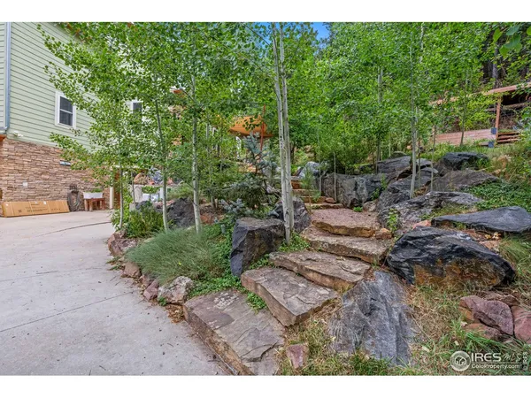 $950,000 | 301 Valley Lane, Boulder, CO 80302
