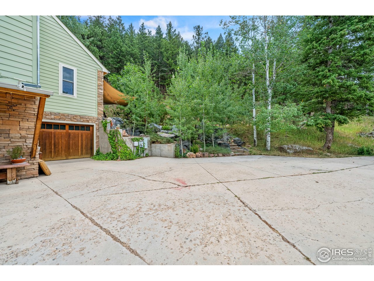 301 Valley Lane Boulder, CO 80302 - Photo 30 of 46 a view of outdoor space and yard