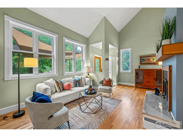 $950,000 | 301 Valley Lane, Boulder, CO 80302