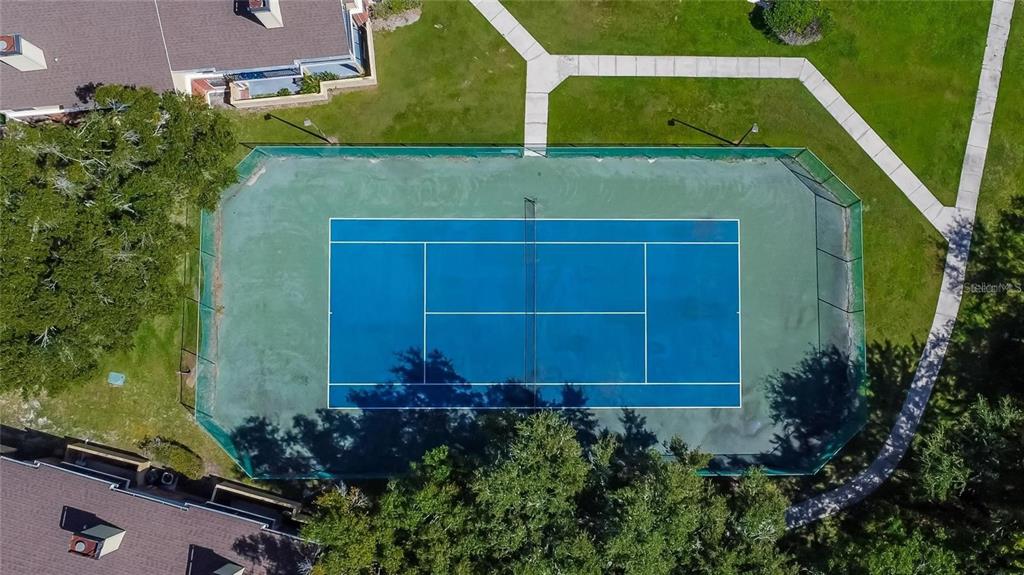 8718 Mallard Reserve Drive, Unit 101 Tampa, FL 33614 - Photo 24 of 25 a view of a back yard