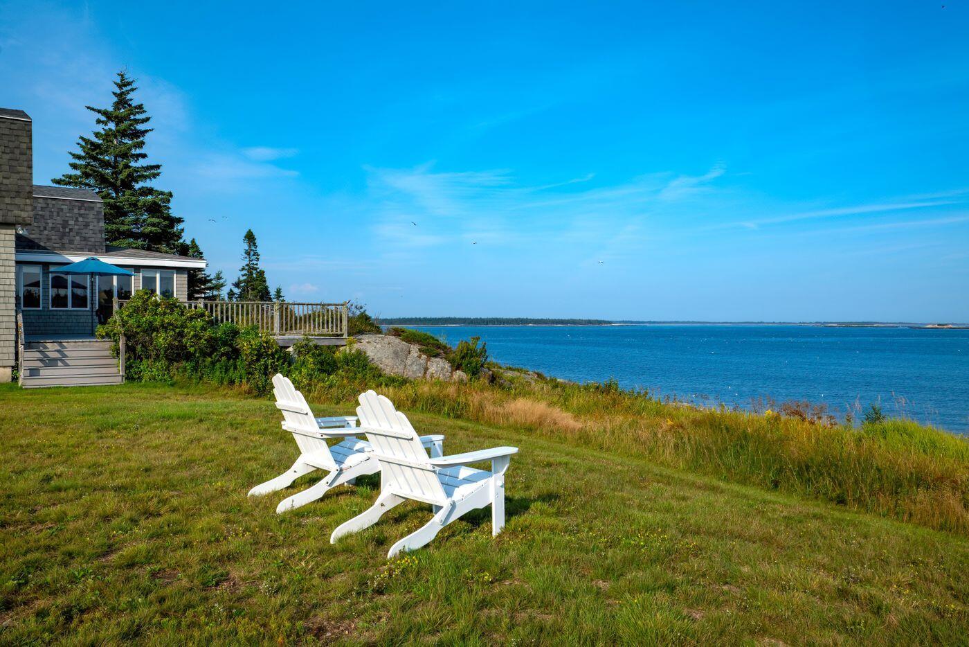 17 Mill Pond Road Gouldsboro, ME 04624 - Photo 1 of 34 W2-ME2025-1SandCoveCottage