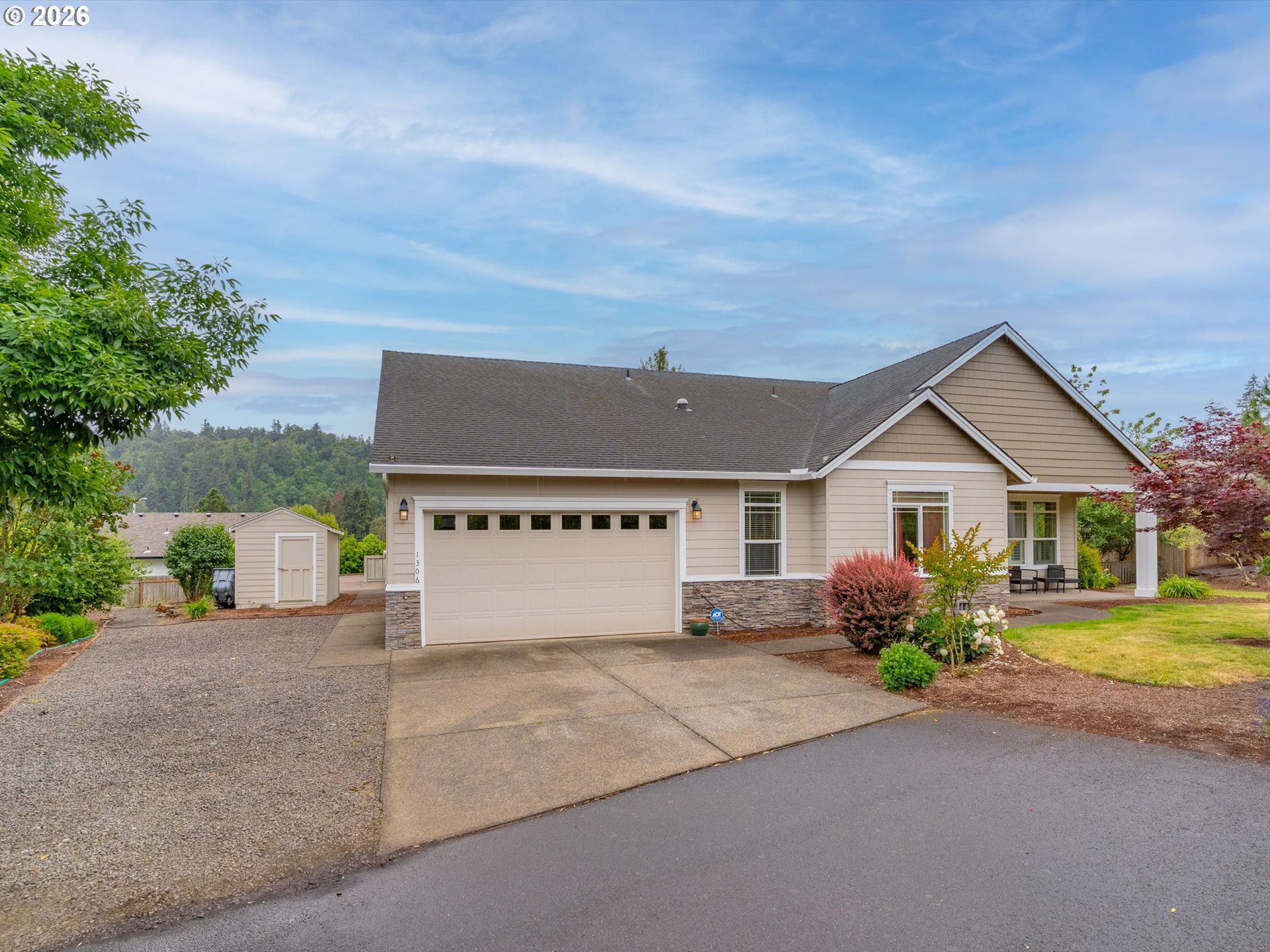 1306 Frontier Street Silverton, OR 97381 - Photo 4 of 46