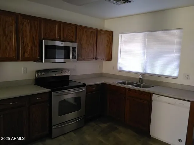 $1,500 | 1418 East 12th Street, Casa Grande, AZ 85122