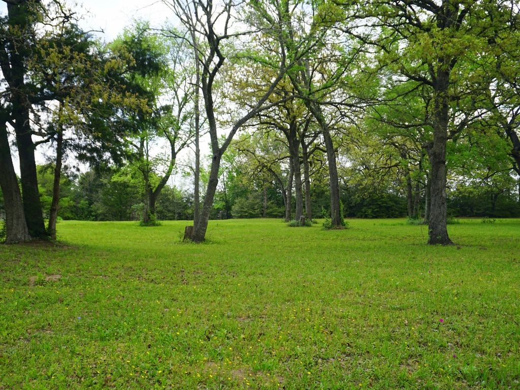 2329 North Berlin Road Brenham, TX 77833 - Photo 25 of 29