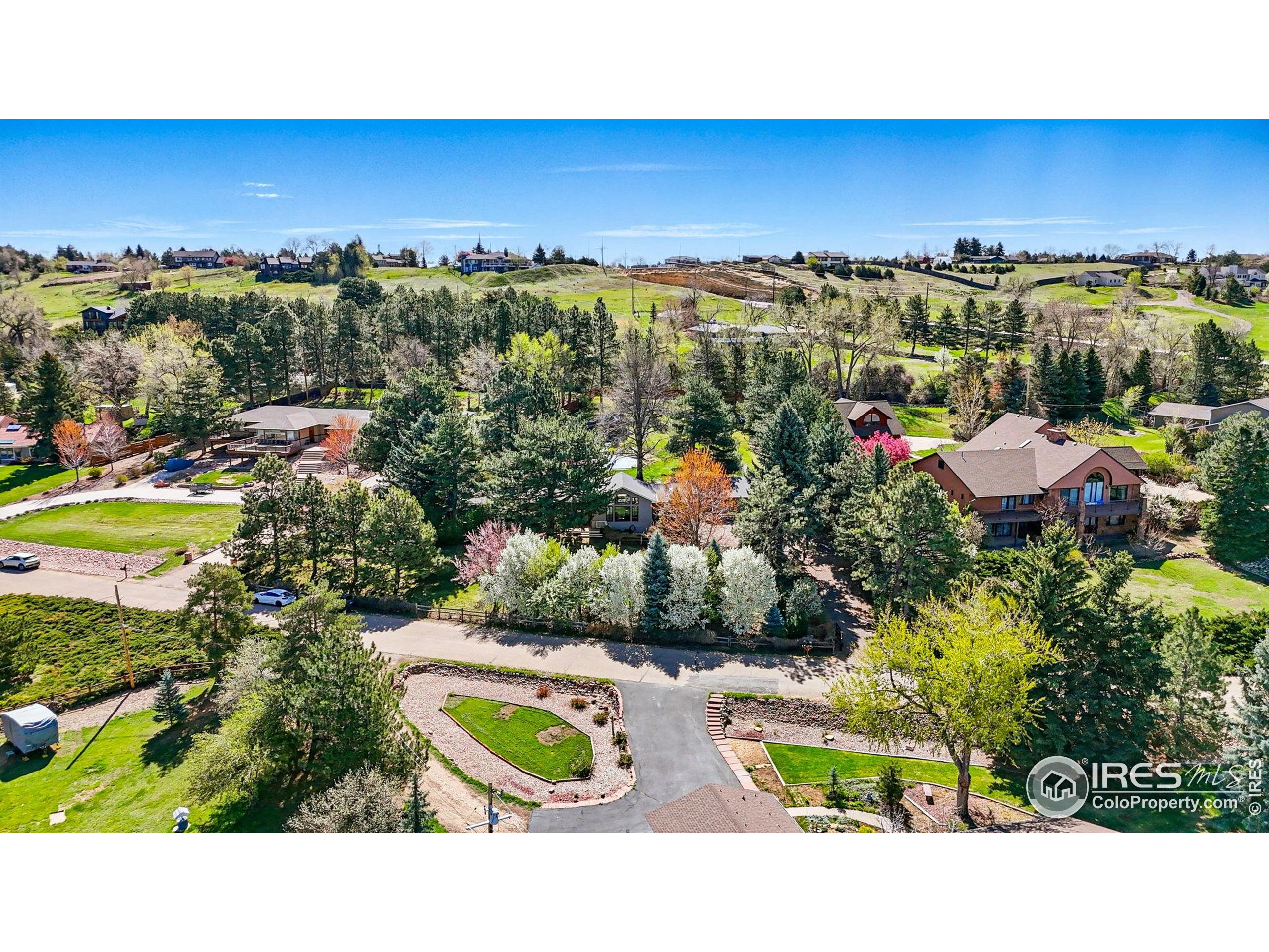 182 Ridge Road Boulder, CO 80303 - Photo 7 of 43 a view of a city